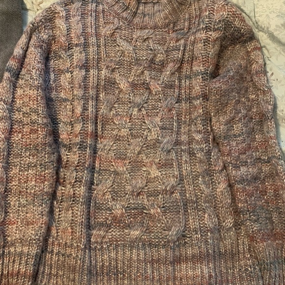 Womens sweater - Picture 2 of 2